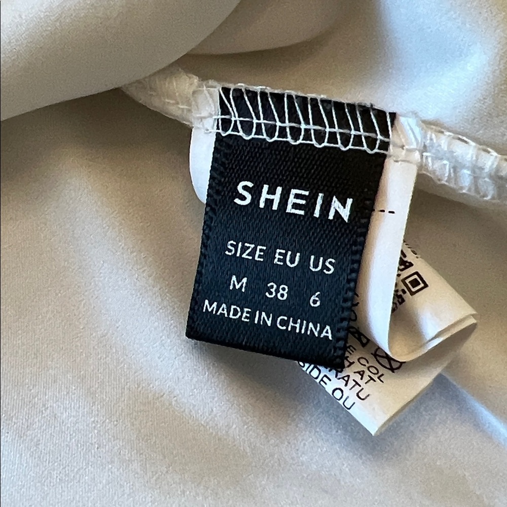 SHEIN Black and White Satin Camisole Top Juniors M - Picture 6 of 11